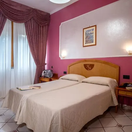 Savoia 3*