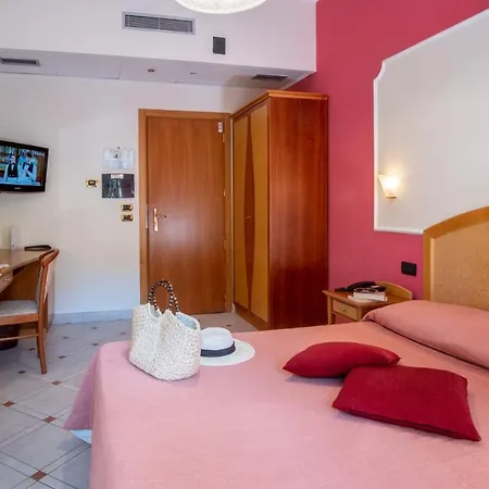 Savoia Hotel 3*