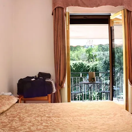 Hotel Savoia 3*