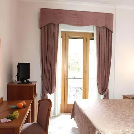 Hotel Savoia Sorrento