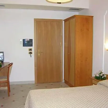 Savoia Hotel 3*