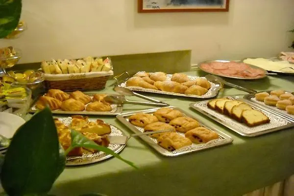 Savoia Ξενοδοχείο 3*